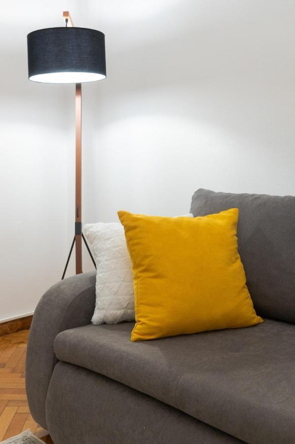 Nadia'S Boutique Apartment, Афіни Екстер'єр фото